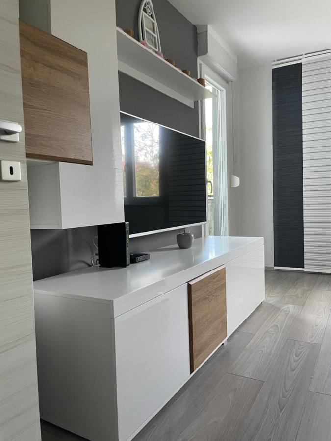 Apartment Tomy Rijeka Exterior photo